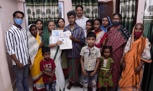 'चांगल्या वागणूकीचे फळ', रिक्षावाल्याला मिळेल करोडोंची संपत्ती. प्रकरण काय आहे ते तर पाहा!!