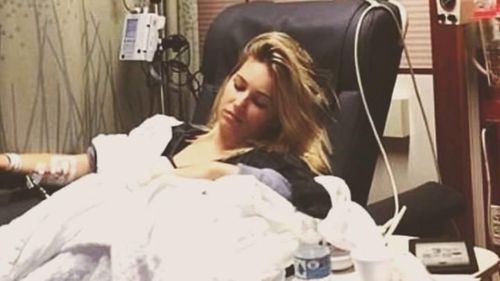 'पाद' विकून करोडो कमावणारी बाई हॉस्पीटलमध्ये का पोचली? 