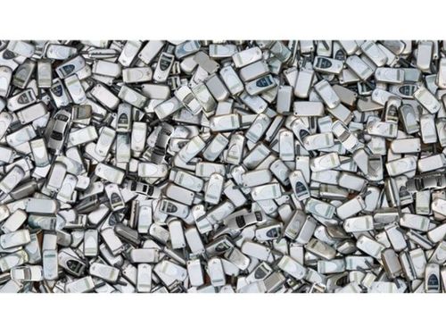 फोनच्या गर्दीत लपलेल्या कार तुम्हाला सापडतात का?