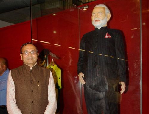 या व्यापाऱ्याने खात्यात जमा केले ६००० कोटी; अधिक ५४००कोटींचा टॅक्स आणि दंड!!