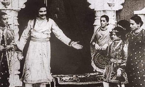 दिनविशेष: 'राजा हरिश्चंद्र' ची १०७ वर्षे !!